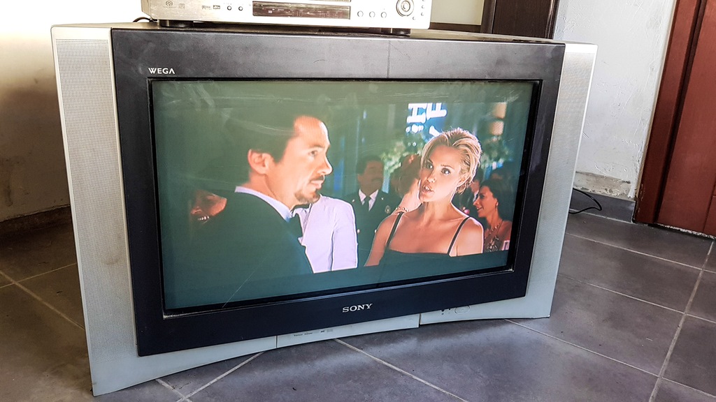 Telewizor SONY KV-32FQ86K 32&quot; Kineskop