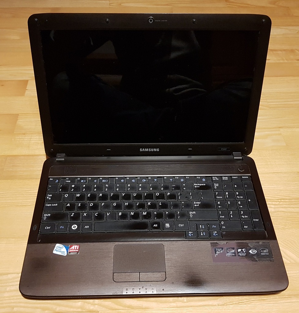 Uszkodzony laptop Samsung NP-R540-JS03PL 15,6 - 7071953977 - oficjalne ...
