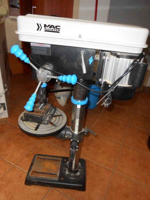 WIERTARKA STOŁOWA MACALLISTER MDPP700UKL
