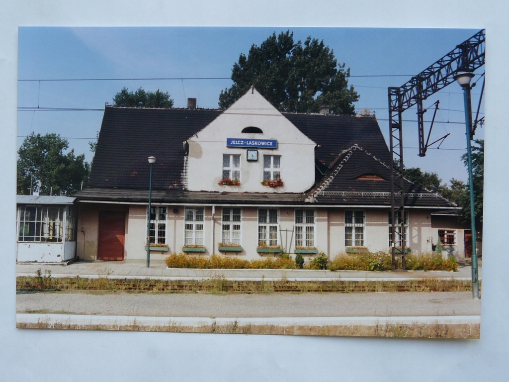 JELCZ LASKOWICE DWORZEC PKP ZDJĘCIE
