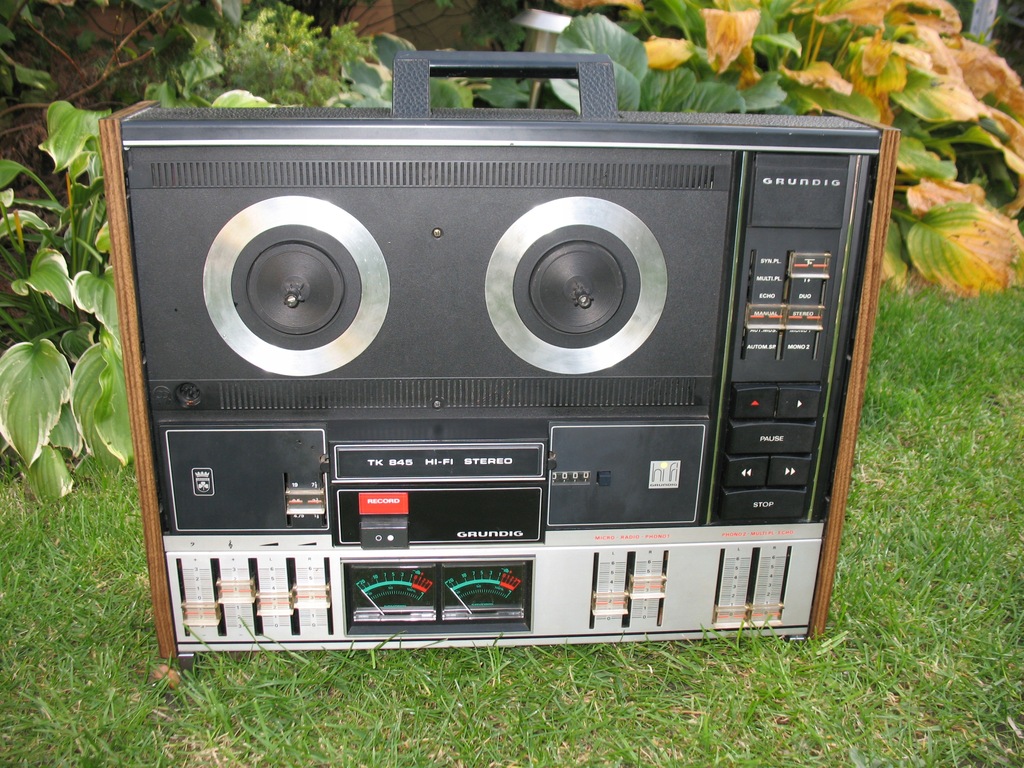 Sanyo reel to reel player