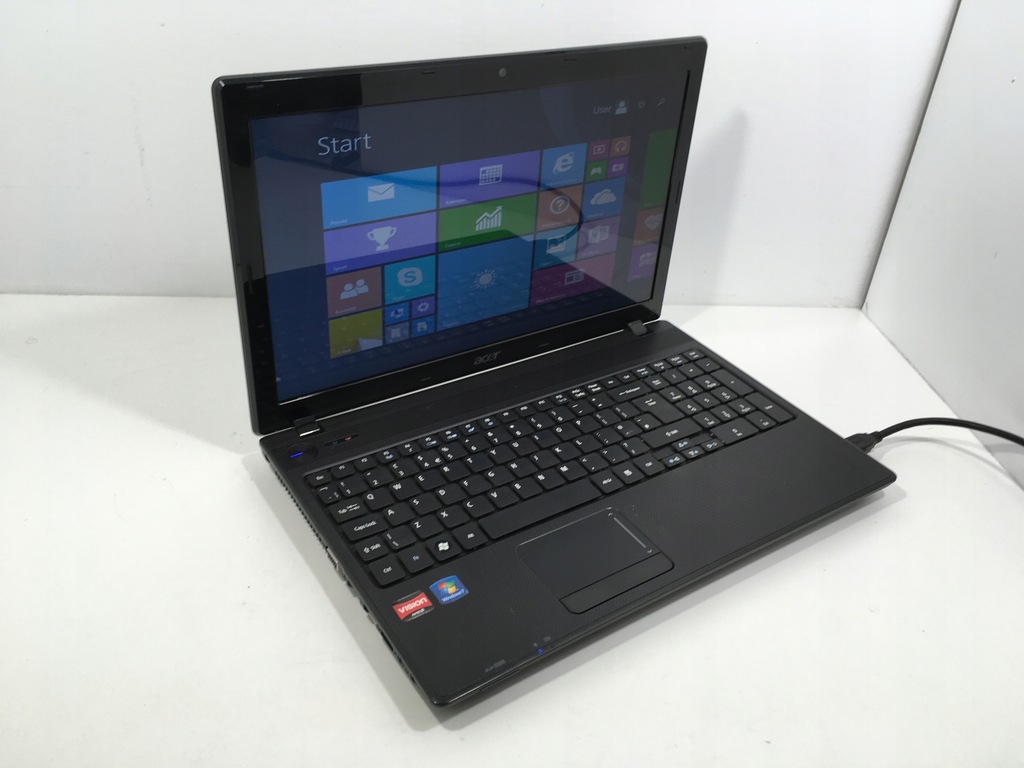 Acer aspire 5552 pew76 не включается