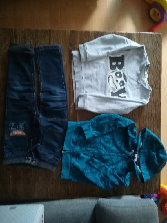 H&M 110/116 chłopięce bluzy plus spodnie