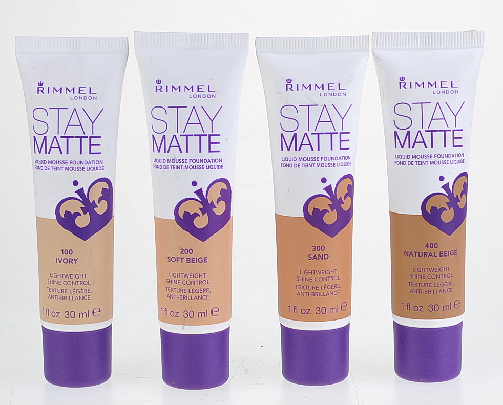 RIMMEL STAY MATTE MOUSSE podkład matujący 100