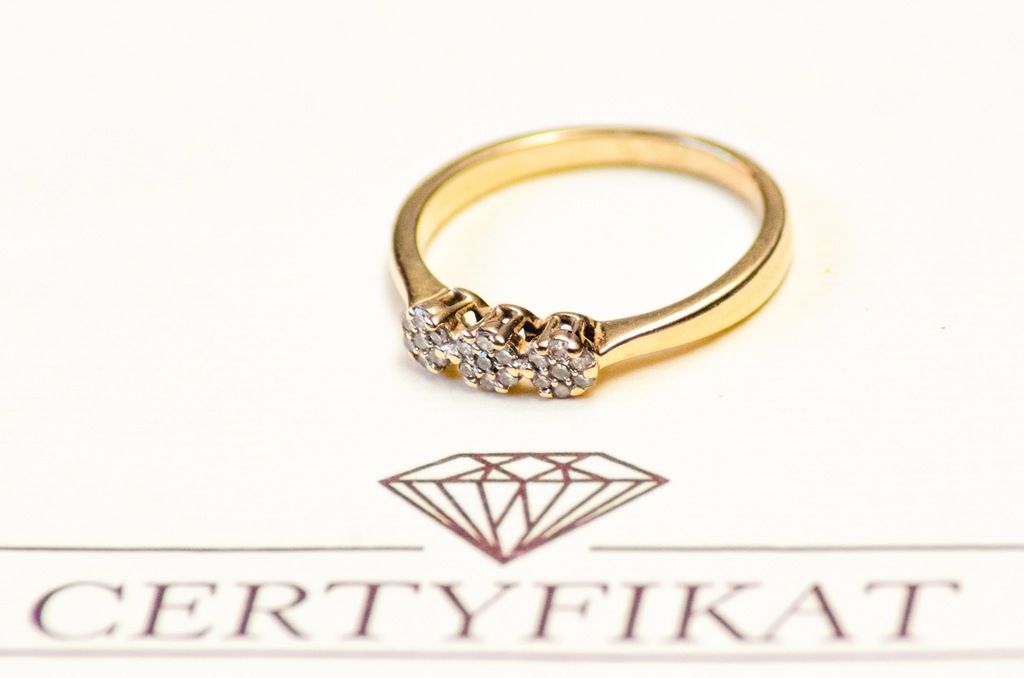 Piękny pierścionek złoty z diamentami -Zaręczyny