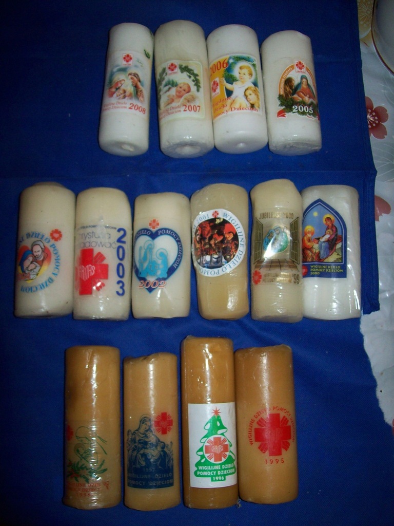 ---NEGOCJACJA--Swiece Caritas 1995-2008r 14 sztuk