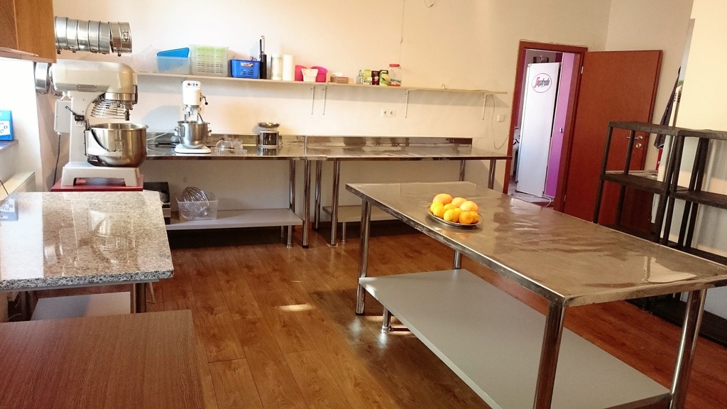 Wyposażenie cukierni  produkcja sprzedam