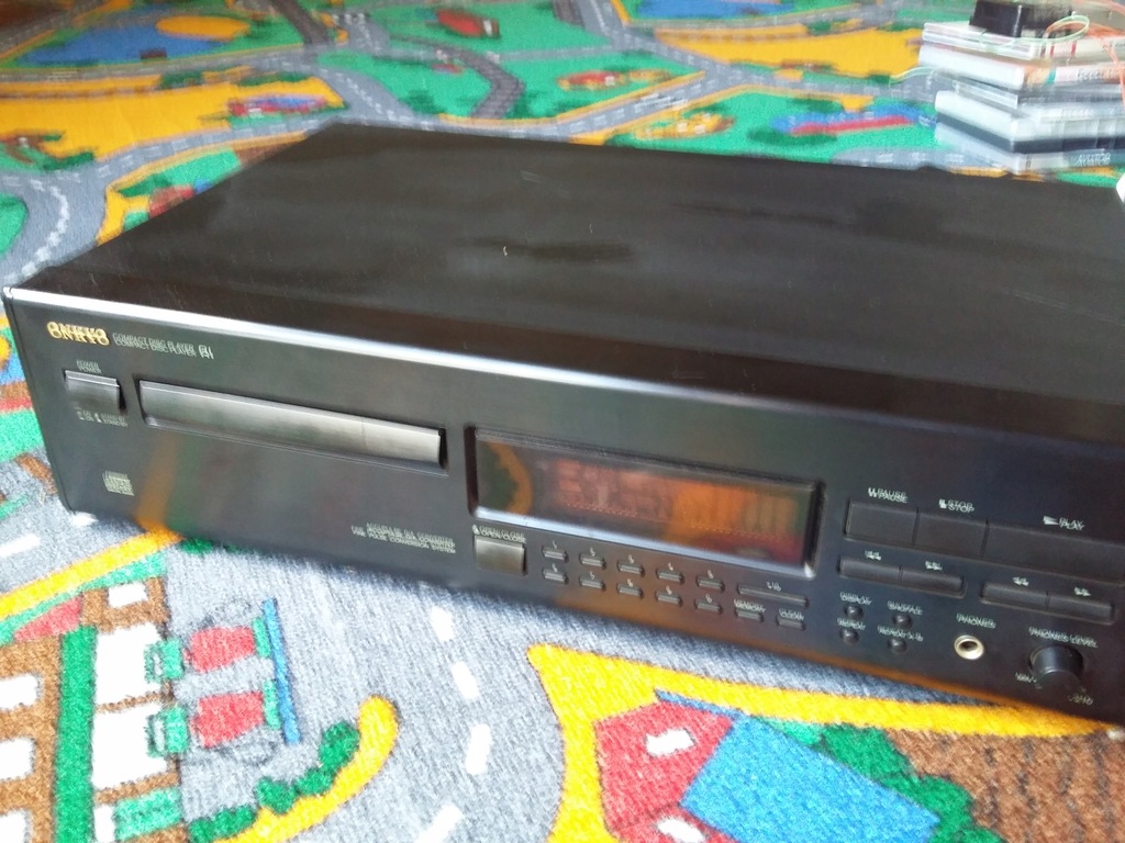 ONKYO COMPACT DISC PLAYER R1 PRZESKAKUJE LASER FVA 7455102285