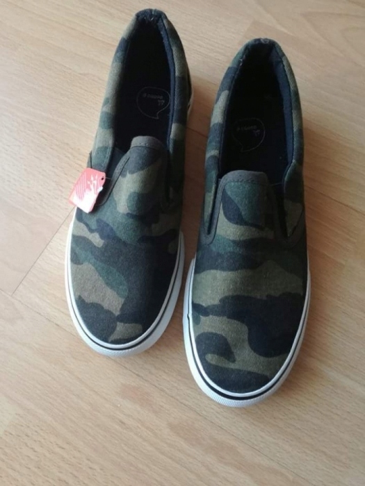 CROPP damskie trampki moro typu SLIP-ON r. 37