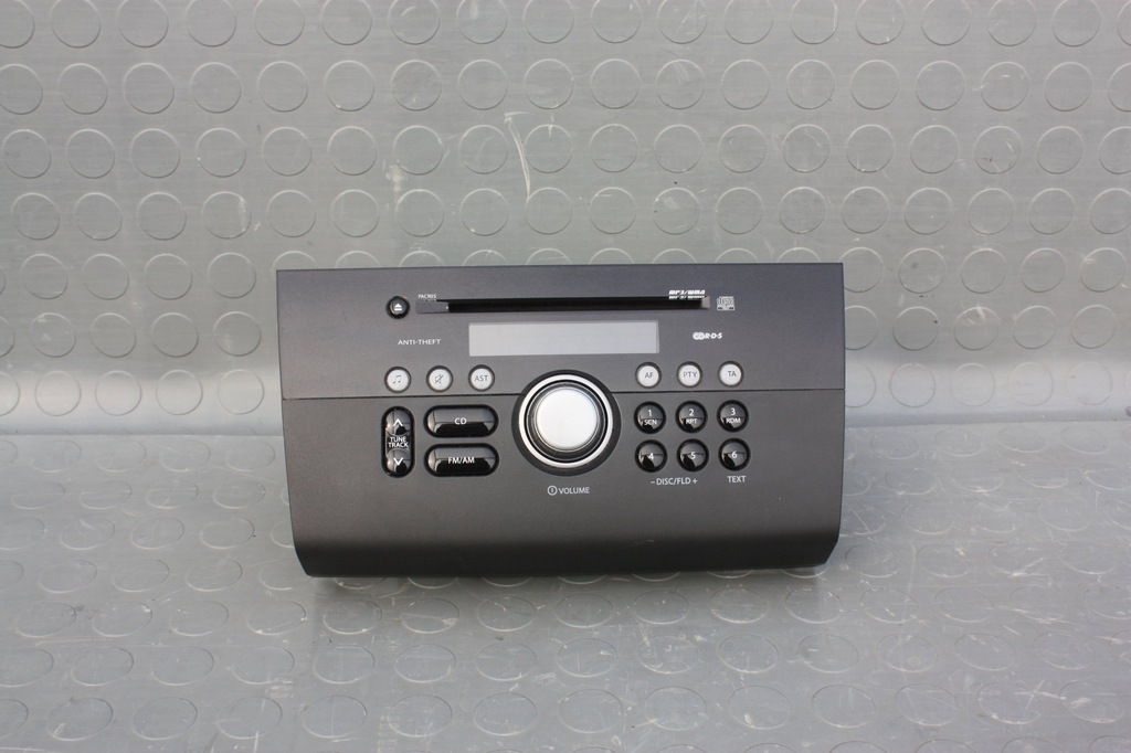 RADIO RADIOODTWARZACZ MP3 SUZUKI SWIFT III MK6 04-