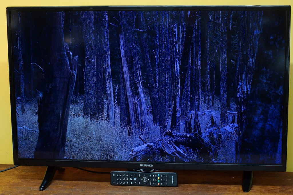 LED TELEFUNKEN D40F289N3CW DVB-T USB MEDIA SMART
