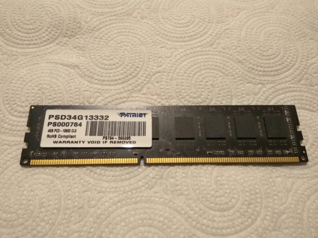 Pamięć Patriot 4GB 1333MHz DDR3 CL9 PSD34G13332