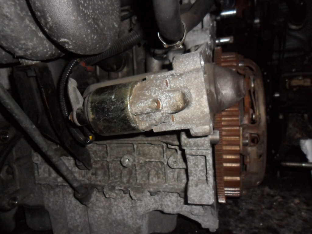 Volvo S40 V40 1.8 lub 1.6 16V rozrusznik