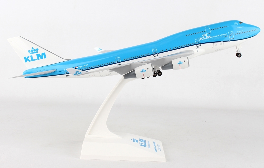 Купить Модель самолета Boeing 747-400 KLM 1:200 SKYMARKS: отзывы, фото, характеристики в интерне-магазине Aredi.ru