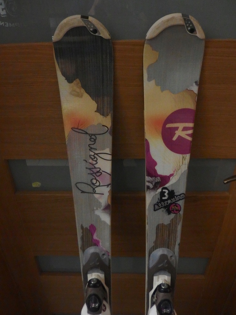 Narty Rossignol ATTRAXION 8 ECHO 146cm