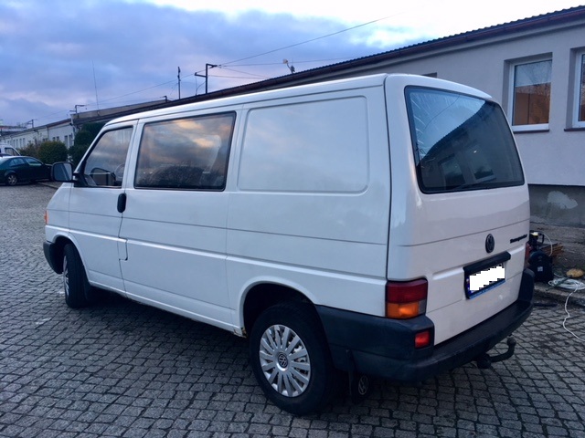 Volkswagen Transporter 6-osobowy T4 96' 1.9D MIXT