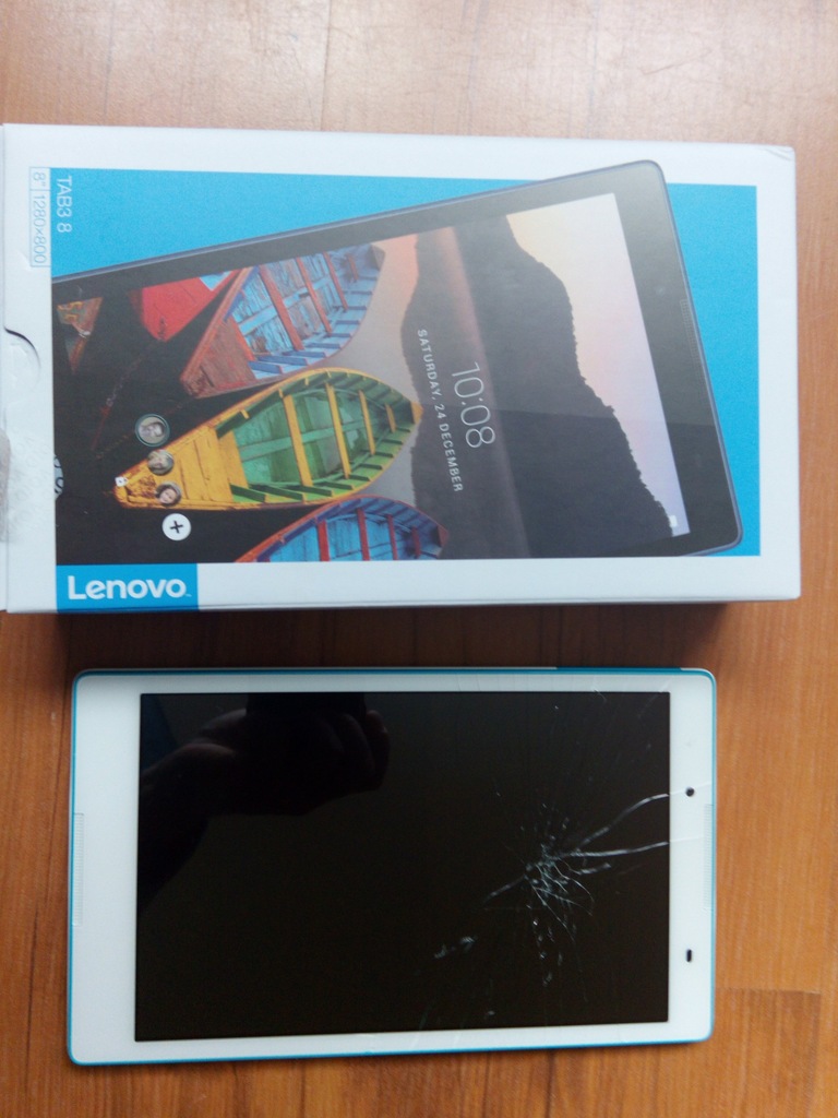 Tablet Lenovo Tab3 8, GSM/LTE z funkcją telefonu