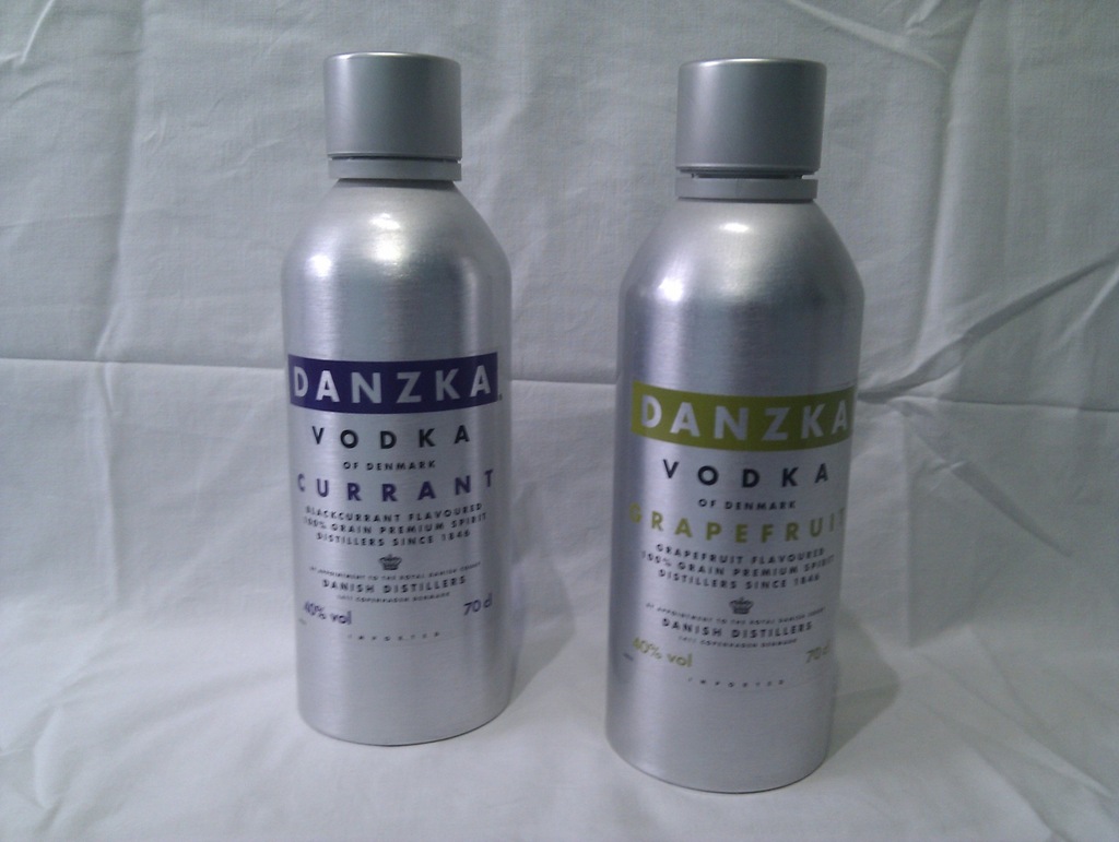 DANZKA zestaw 2 pojemników z wódki Danzka