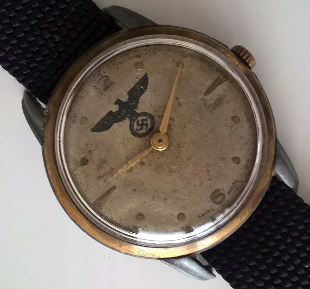 Zegarek Wehrmacht Waffen SS. Swastyka, 39mm Chodzi