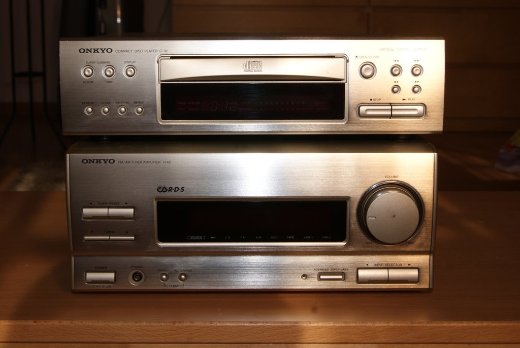 Купить ONKYO C-32 — ЛАЗЕРНЫЙ СКИП — CD-ПЛЕЕР: отзывы, фото и ...