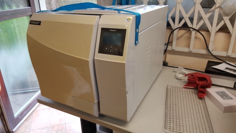 Autoklaw Tinget STE 23L IV generacji klasy B z USB
