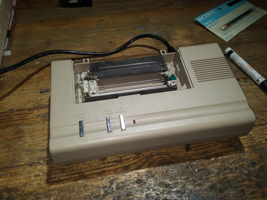 Ploter Commodore VIC-1520 (retro)