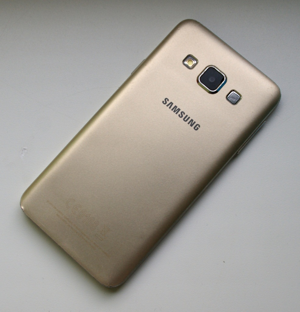 samsung a30 gold colour