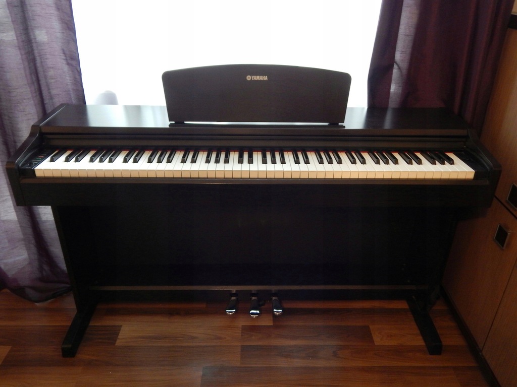 Pianino cyfrowe Yamaha YDP-131