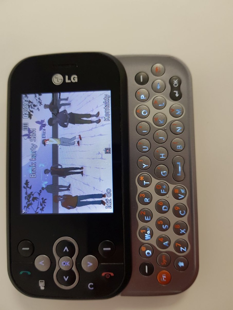LG KS360 - klawiatura QWERTY bez simlocka
