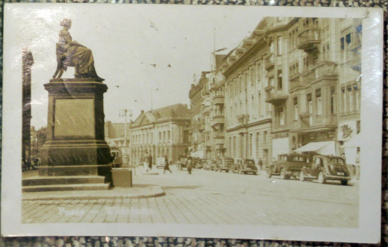 Poznań. Plac Wolności. Pomnik Higiei. 1939