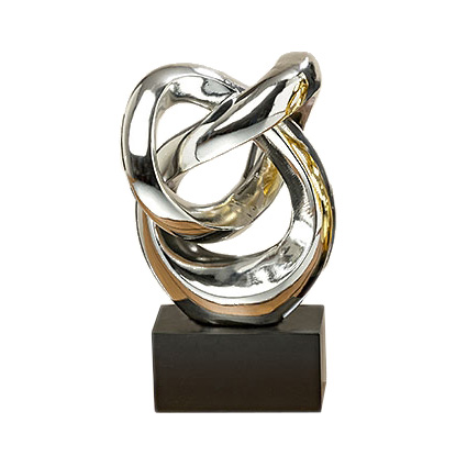 Elegancka figurka rzeźba do salonu prezent srebrna