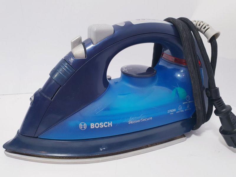 ŻELAZKO BOSCH  SENSOR SECURE 2750W TDA 5680