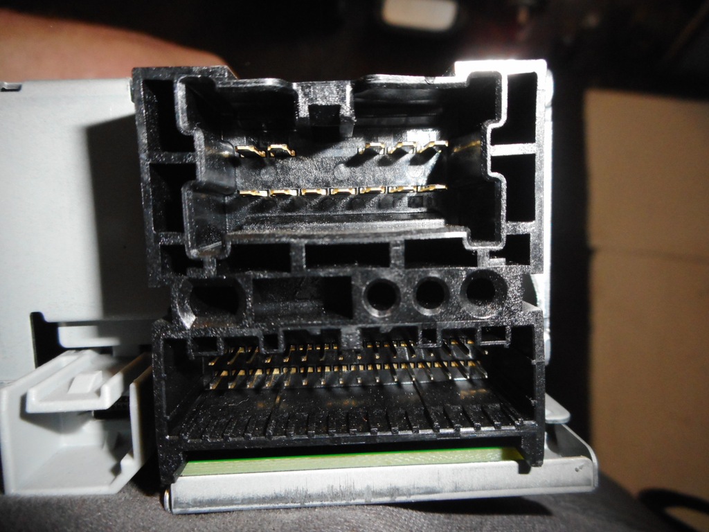 RADIO MP3 BLUETOOTH RENAULT LAGUNA III HB 6802476265 oficjalne