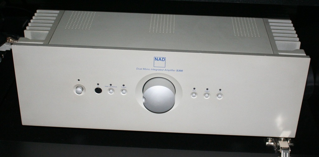NAD S300 Silver Series