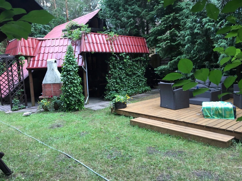 Domek letniskowy nad jeziorem ADAMOWO 178 900m2