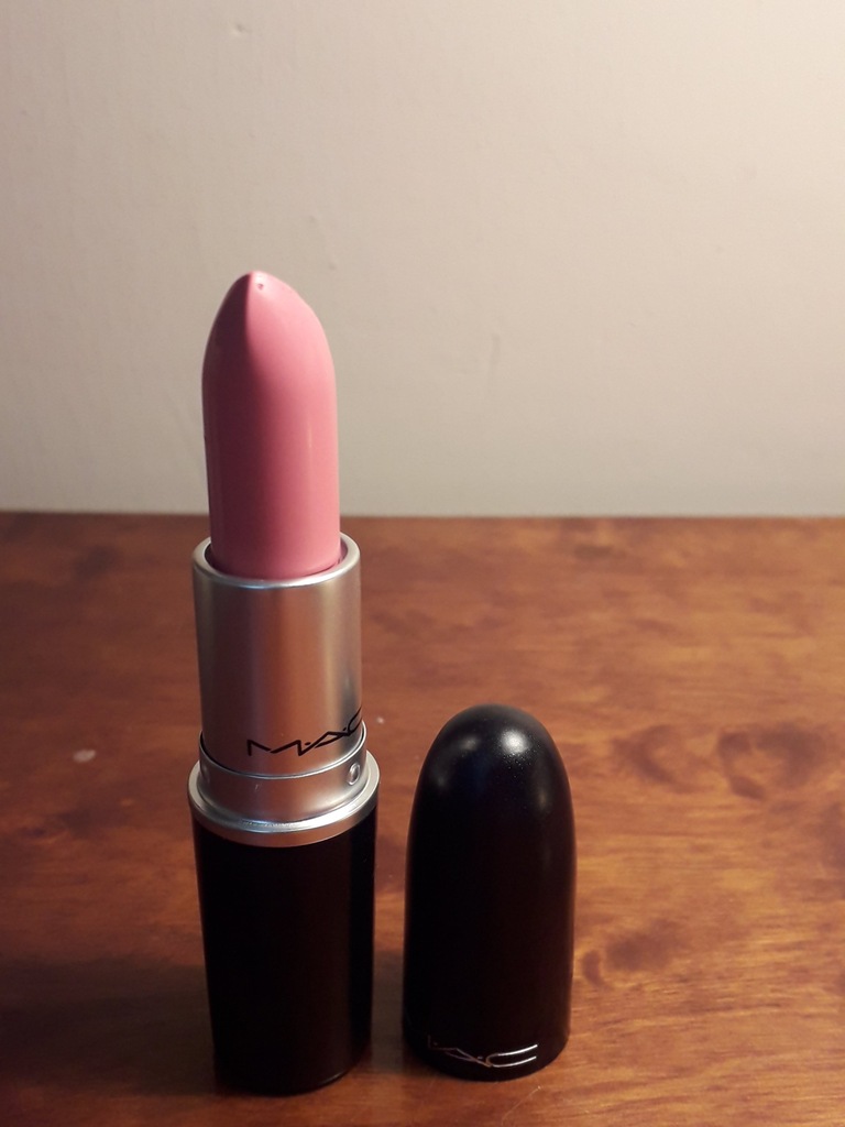 MAC Pomadka Cremesheen Lipstick szminka Long Legge