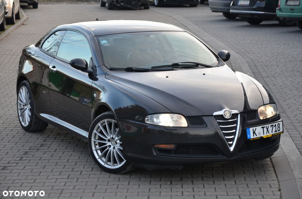 Alfa Romeo GT 1.9 JTD Distinctive Garażowany WAWA