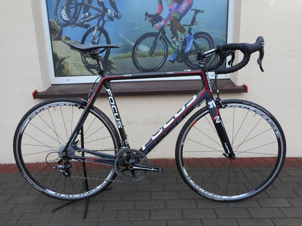 Rower Szoswy FOCUS CAYO Carbon,Campagnolo 2x11