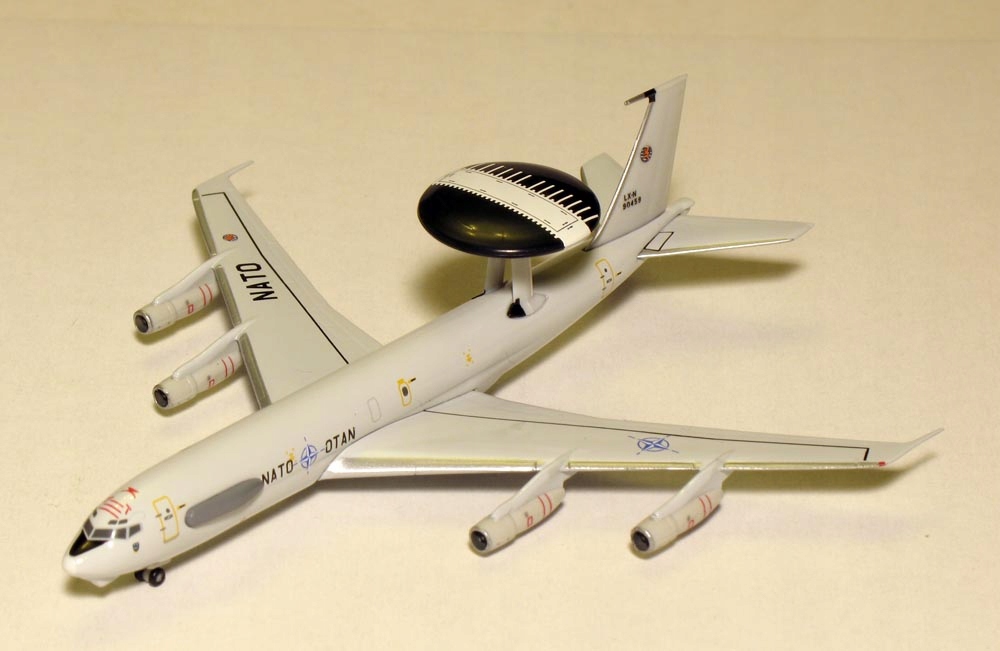 Boeing E-3A Sentry AWACS _ NATO-OTAN _ Herpa 1:500