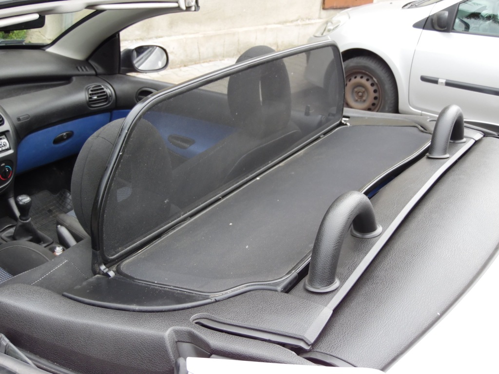 Oryginalny fabryczny WINDSCHOTT PEUGEOT 206CC pokr