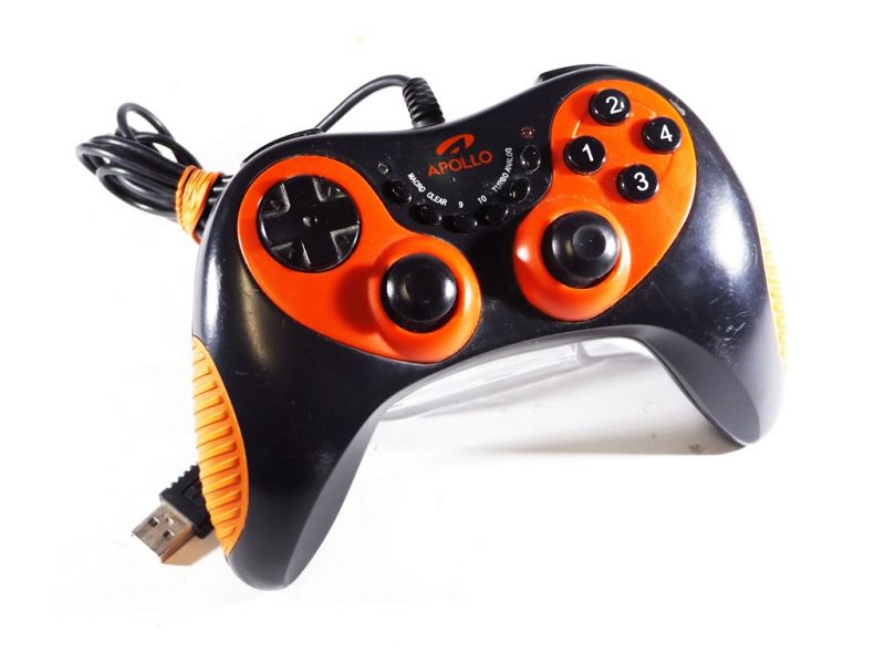 PAD KOMPUTEROWY PC GAMEPAD APOLLO GP-3020 SPRAWNY