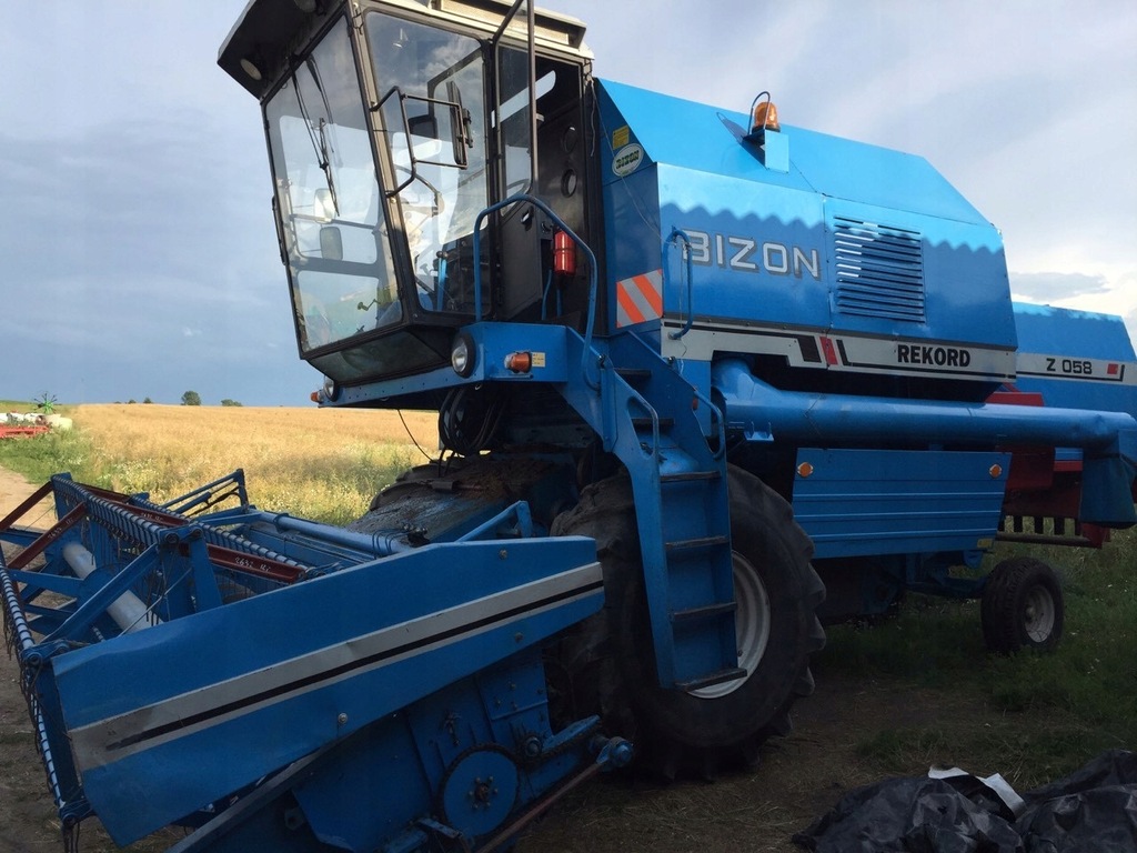 Kombajn Bizon Rekord Z058 Gotowy do żniw