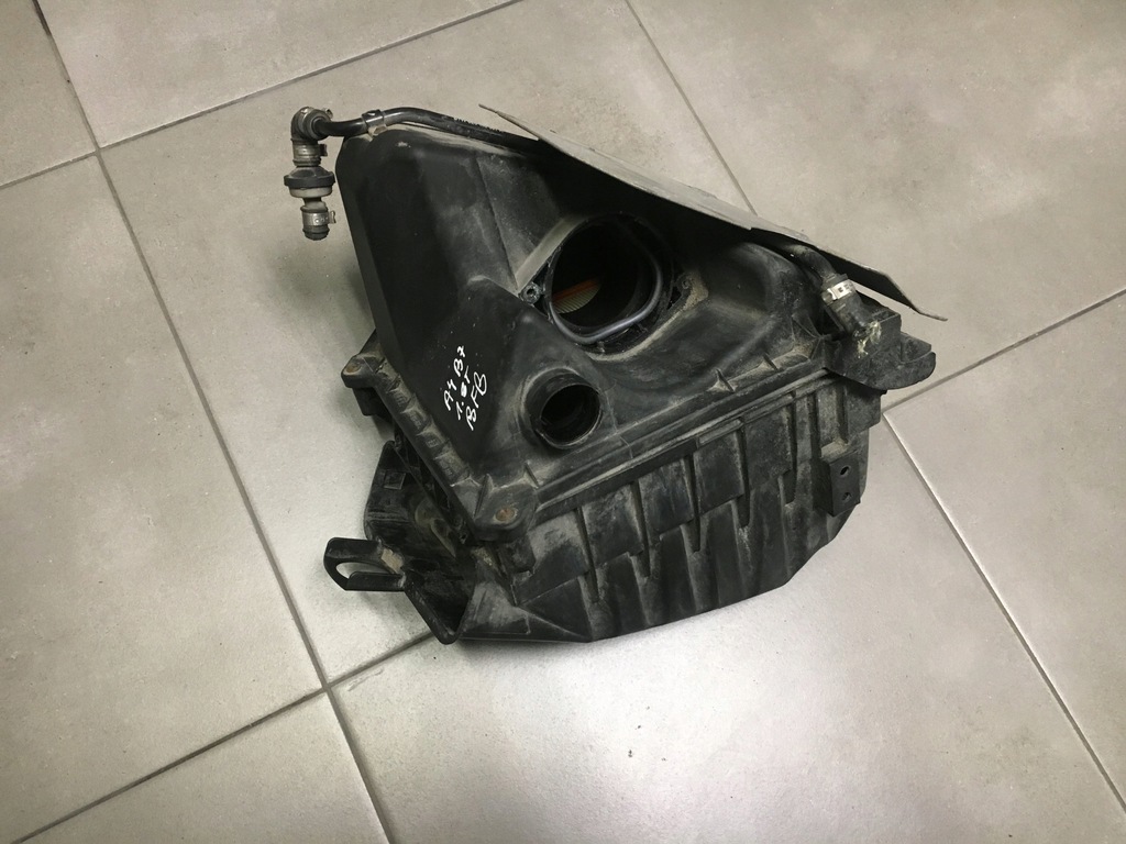 Audi A4 B7 1.8T obudowa filtra powietrza