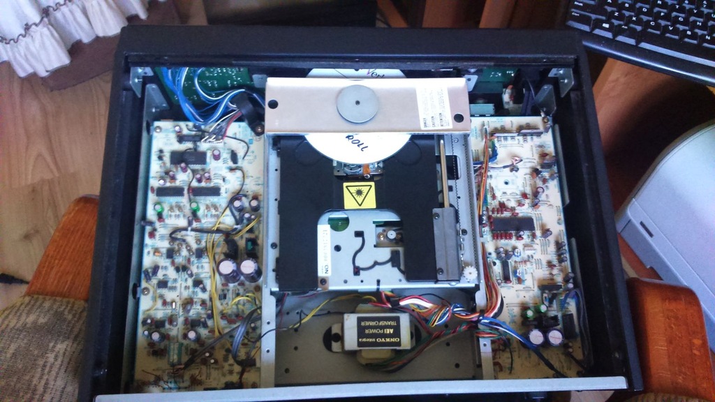 CD onkyo dx-6850 uszkodzony laser, reszta ok