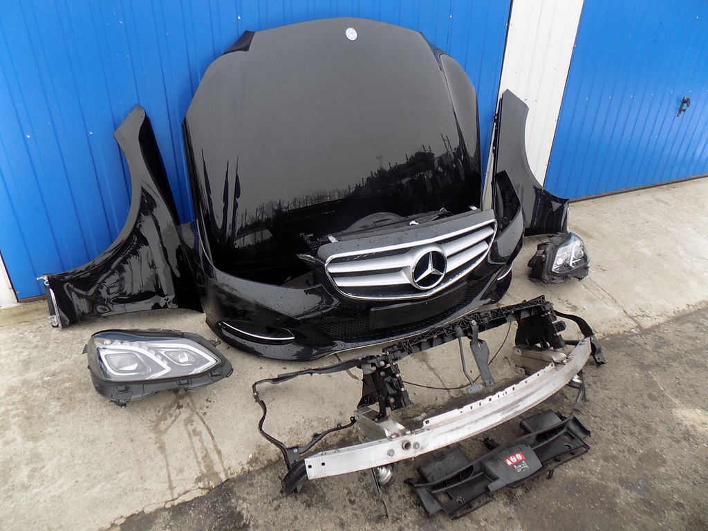 MERCEDES EKLASA W212 LIFT BŁOTNIK KOMPLETNY PRZÓD