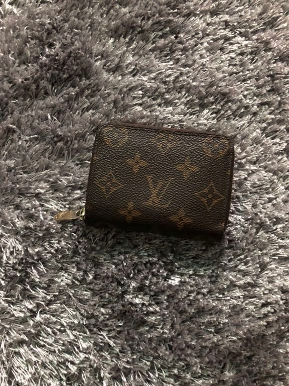 louis vuitton zippy coin purse vertical