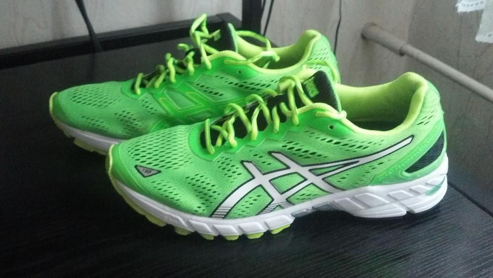 asics gel ds trainer neutral