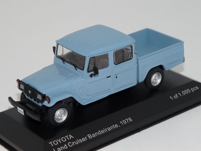 Toyota Land Cruiser Pickup 1:43 Whitebox WB255