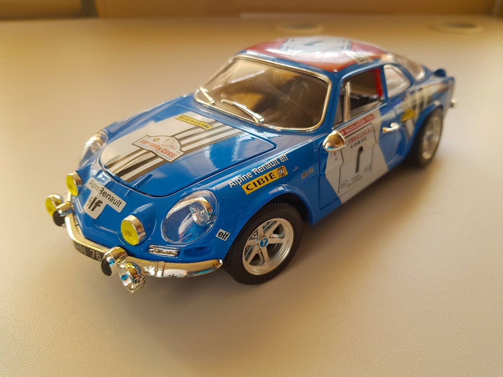 ミニカー ALPINE A110 1600S 1971 1/16 Bburago Burago 1:16 Diecast Special Collection Blue 1971 Alpine