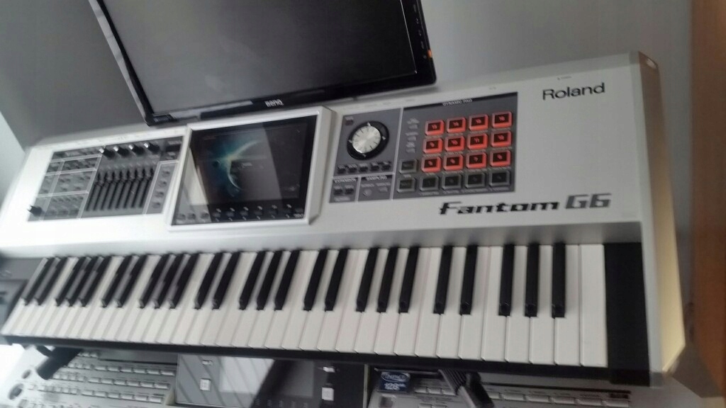 Syntezator Roland Fantom G6